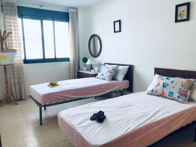 Amplia Planta Baja Apartment เพนิสโคลา ภายนอก รูปภาพ